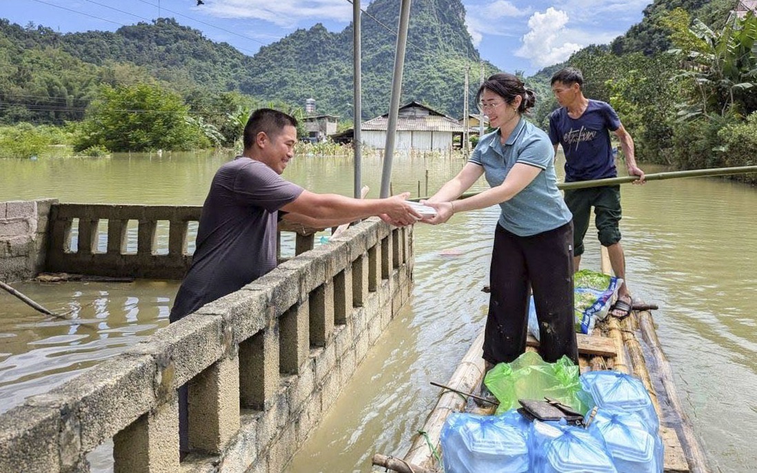 Phụ nữ Cao Bằng dốc sức tái thiết đời sống sau trận lũ lịch sử