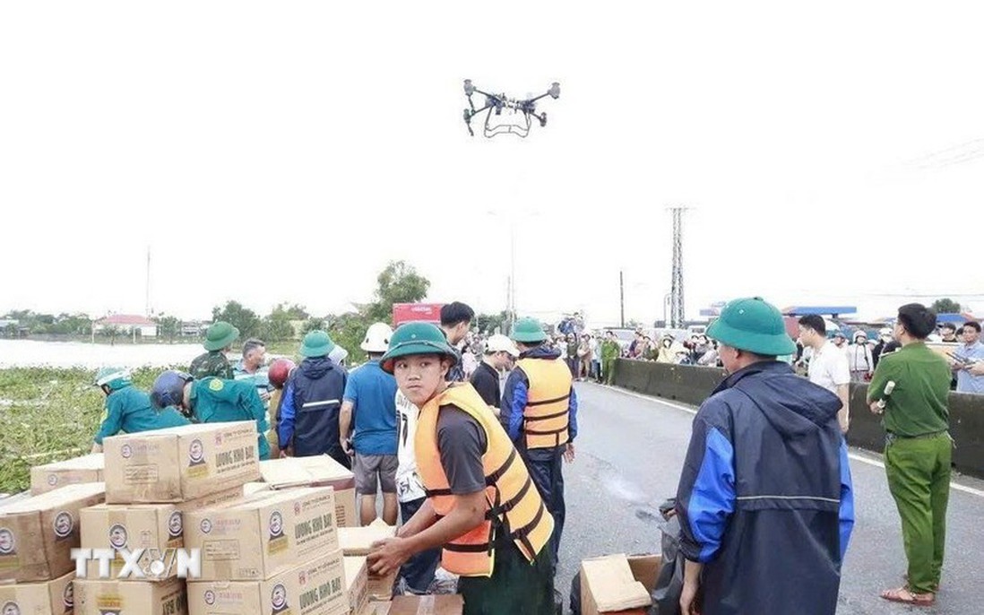 Đà Nẵng: Giữa thiên tai vẫn xin nhường hàng cứu trợ cho người khó khăn hơn