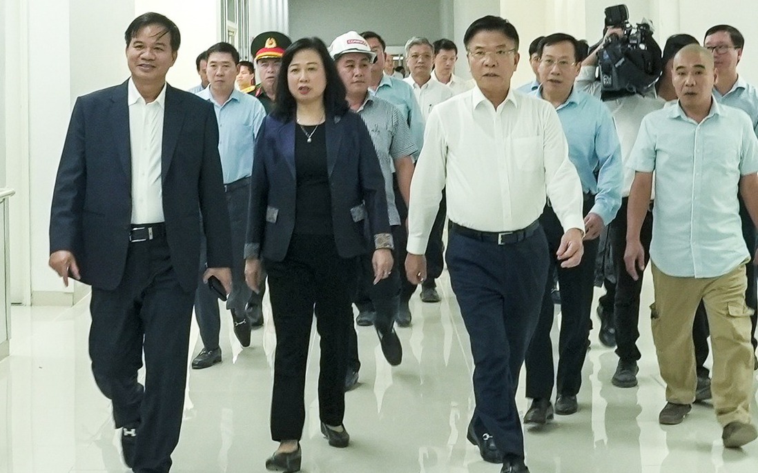 Luân chuyển cán bộ, bác sĩ chuyên môn cao về cơ sở 2 Bệnh viện Bạch Mai và Việt Đức