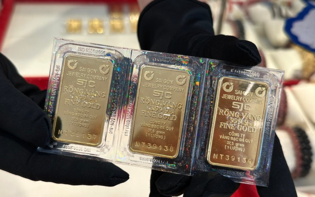 Giá vàng tăng lên gần 150 triệu đồng mỗi lượng