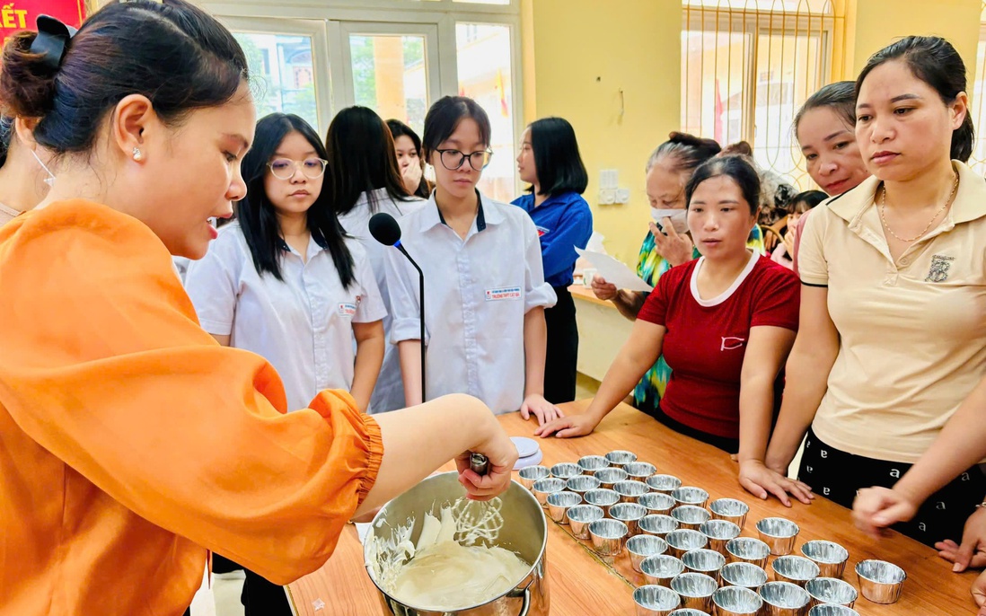 Bước đột phá từ "chuyển đổi kép" trong phong trào phụ nữ khởi nghiệp ở Cát Hải