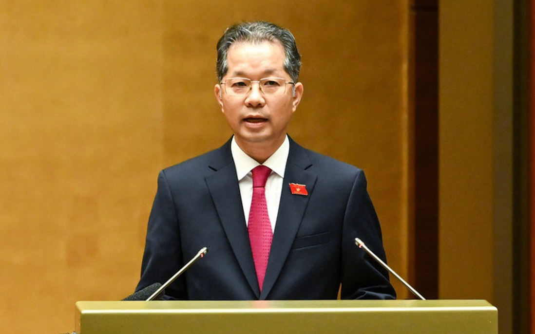 Infographic: Tiểu sử Chánh án Tòa án nhân dân Tối cao Nguyễn Văn Quảng 