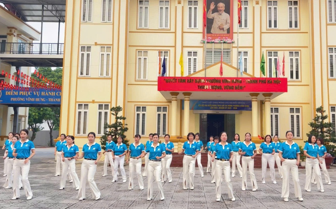 Vũ điệu truyền thông về phòng, chống tác hại thuốc lá của Hội LHPN phường Vĩnh Hưng, Hà Nội