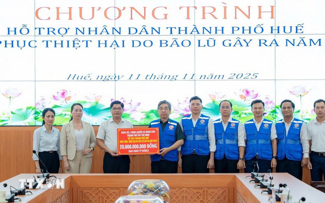 TPHCM hỗ trợ thành phố Huế 20 tỷ đồng khắc phục bão lũ