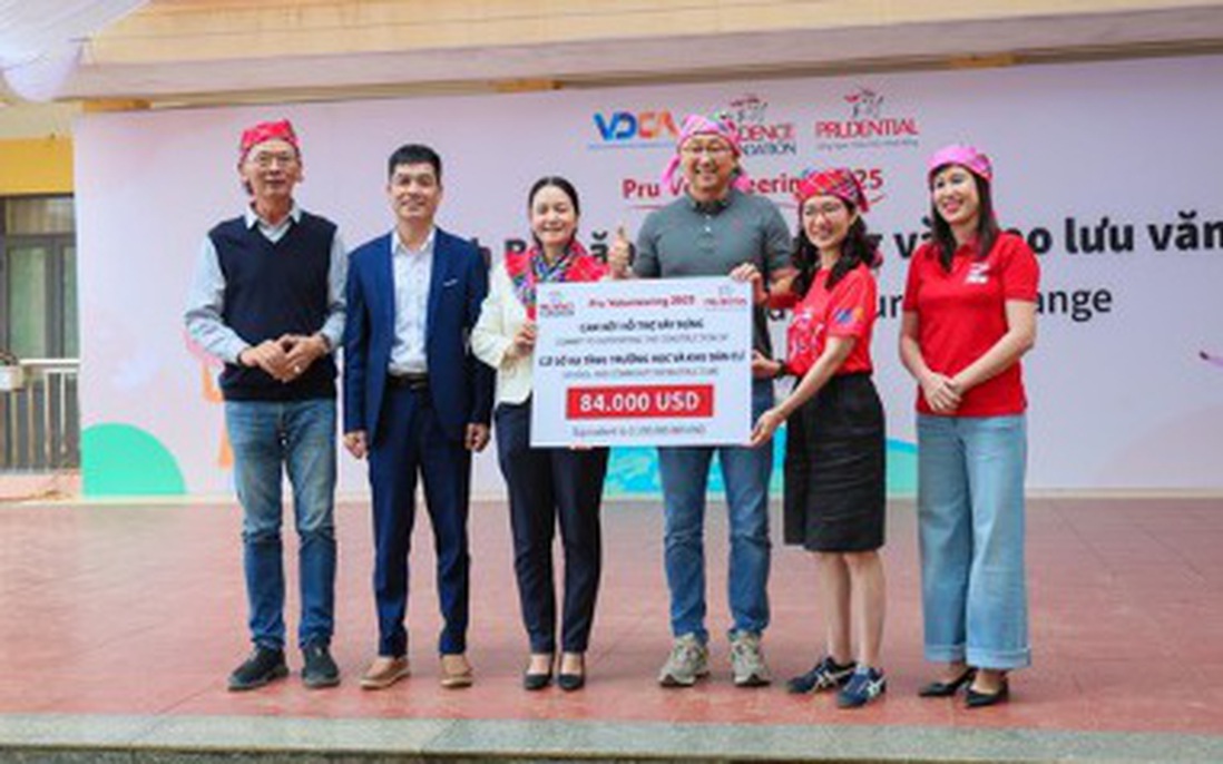 PRU Tình nguyện 2025 hỗ trợ khoảng 1.000 học sinh, giáo viên vùng cao Lào Cai