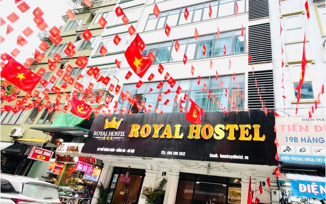 Sở Du lịch Hà Nội vào cuộc vụ khách sạn Royal bị tố "bùng phòng" của khách 