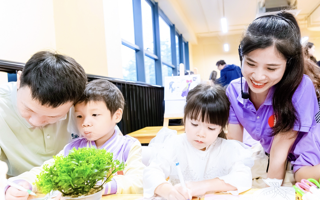 Hà Nội hỗ trợ học phí cho học sinh trường tư, trường công lập chất lượng cao