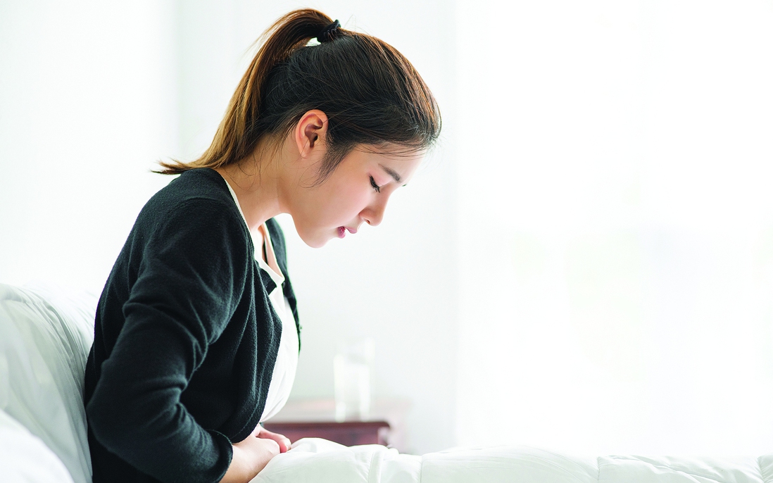 Dễ vô sinh vì xem thường những cơn đau lạ trong kỳ "đèn đỏ"