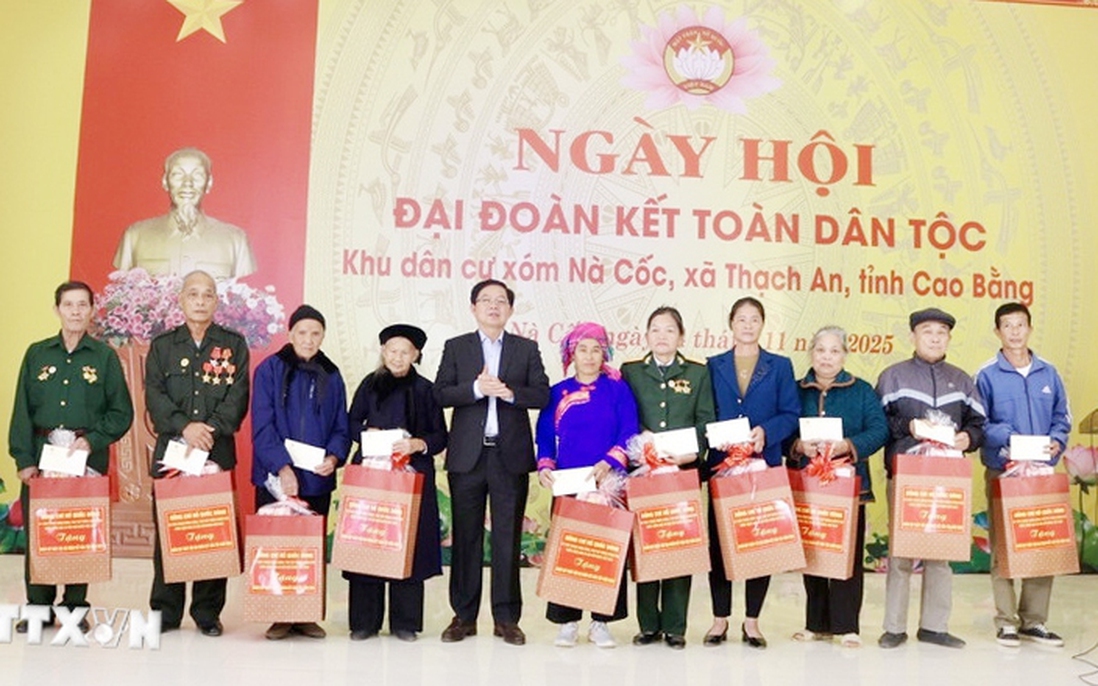 Phó Thủ tướng Hồ Quốc Dũng: Giữ truyền thống đoàn kết quý báu ở từng thôn xóm