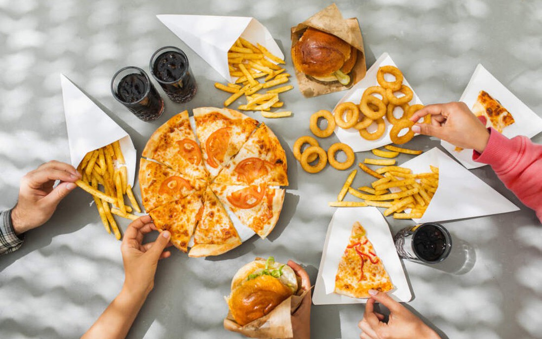 Phụ nữ “thế hệ X” nghiện thực phẩm siêu chế biến