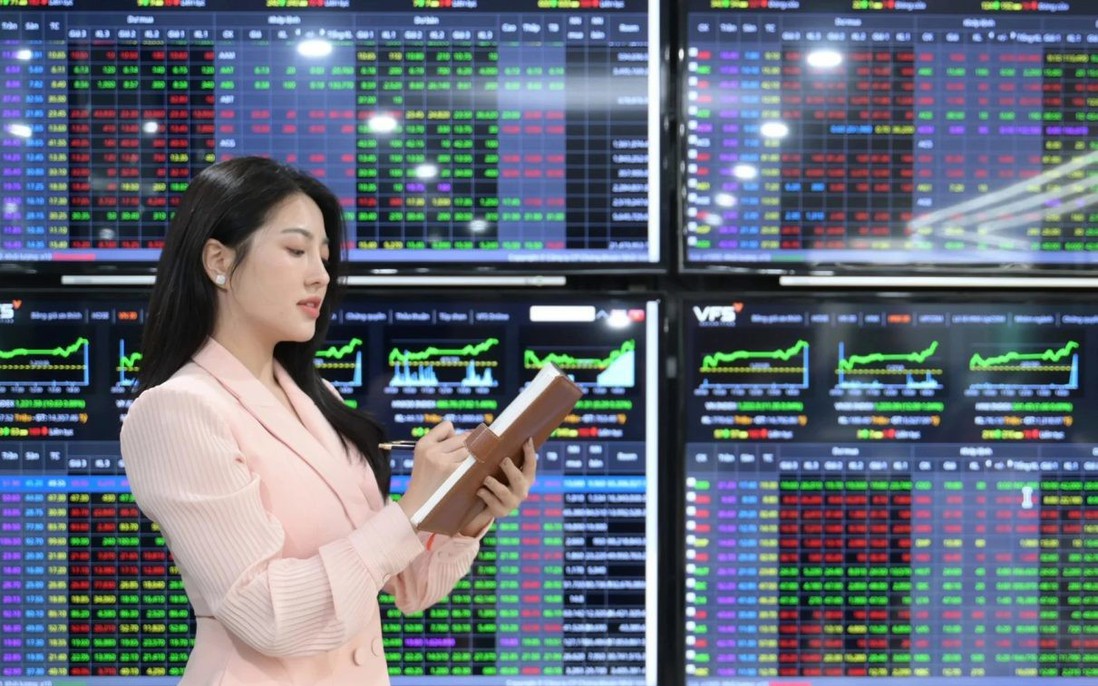 Cơn sóng IPO năm 2025: Nhà đầu tư cần cẩn trọng trước khi xuống tiền