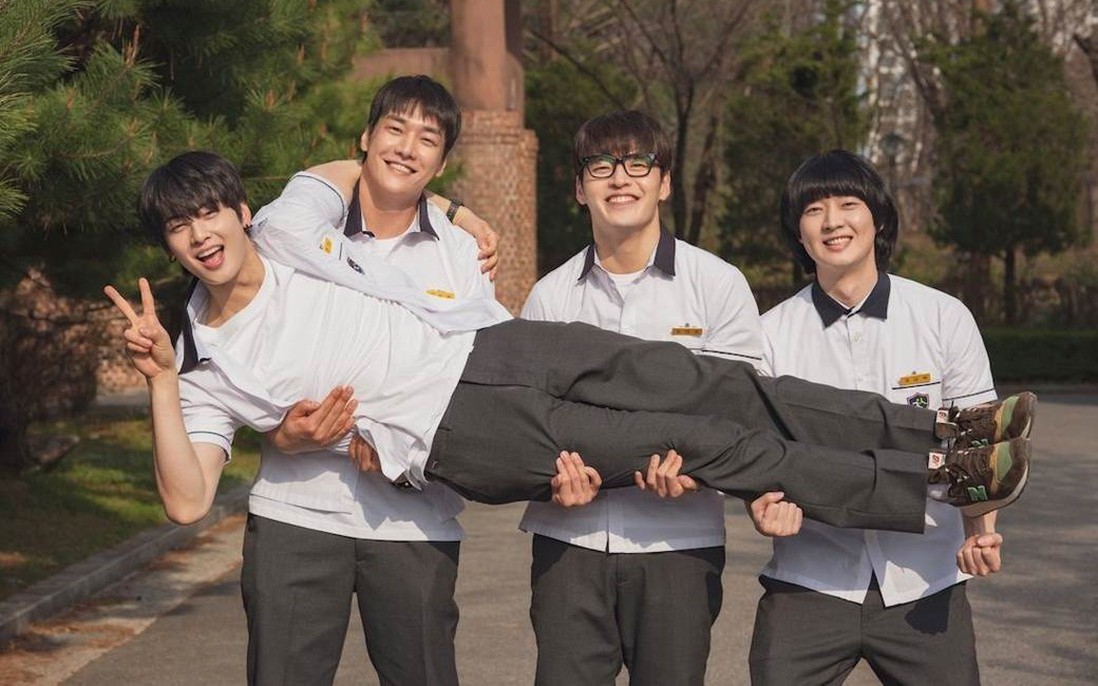 5 phim hài hay nhất của Kang Ha Neul