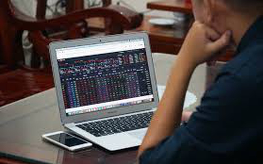 Thị trường chững lại dưới mốc 1.650 điểm: Áp lực bán áp đảo, MA20 trở thành điểm tựa mới