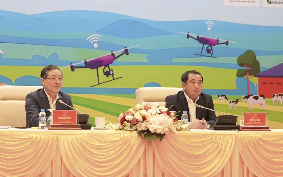 Lắng nghe nông dân nói để đồng hành bước vào kỷ nguyên mới