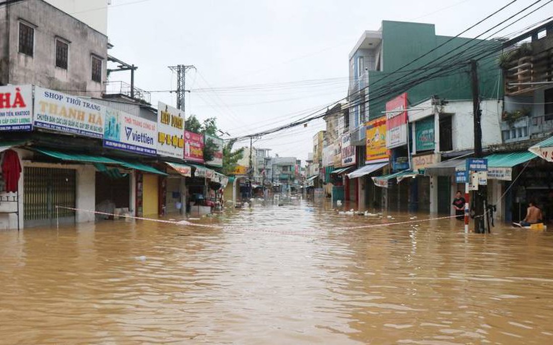 Ban Chỉ đạo yêu cầu vận hành hồ chứa ứng phó mưa lớn và bão số 13 sắp tới