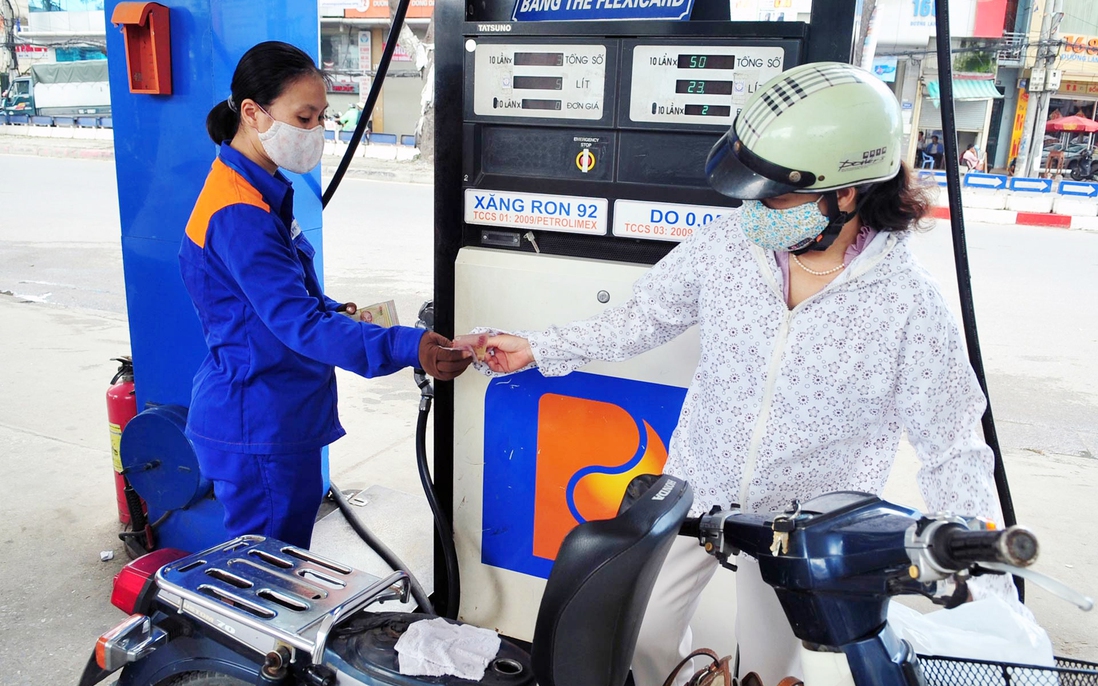 Giá xăng dầu đồng loạt giảm từ chiều 20/11