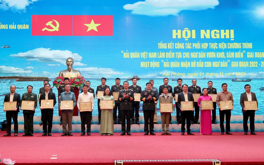 "Hải quân nhận đỡ đầu con ngư dân" - mô hình tiêu biểu, có sức lan tỏa lớn