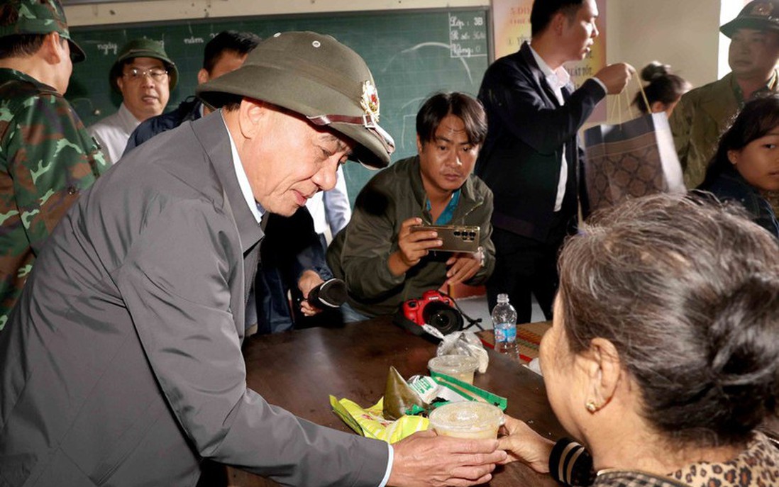 Thường trực Ban Bí thư chỉ đạo khắc phục hậu quả mưa lũ tại tỉnh Khánh Hòa