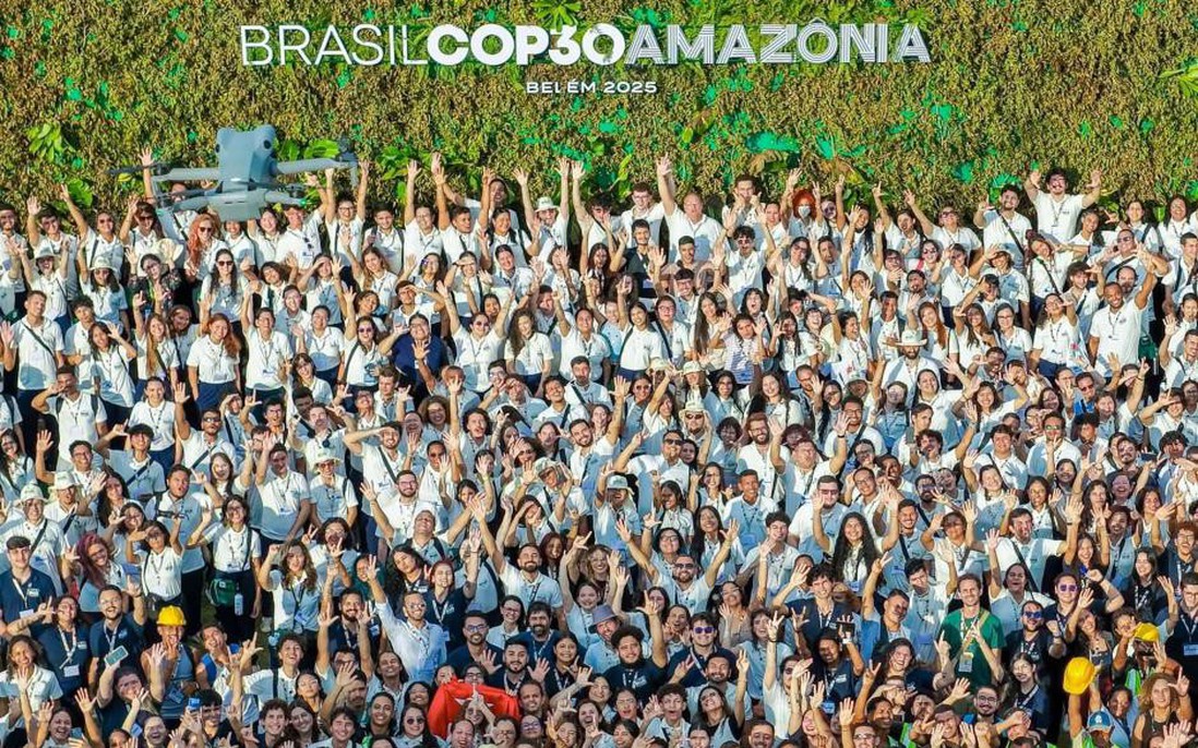 COP30 bế mạc: Cánh cửa hẹp cho tương lai xanh