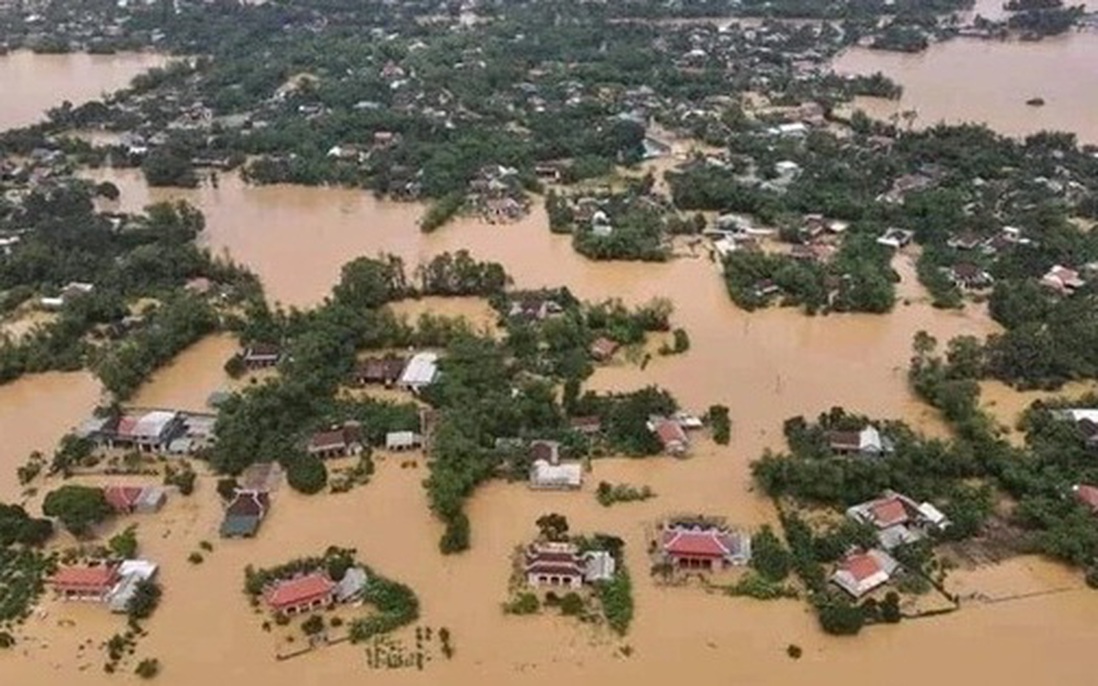 Bộ GD&ĐT sẽ cấp phát miễn phí toàn bộ sách giáo khoa cho học sinh vùng lũ