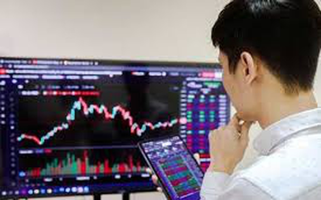 Thị trường chứng khoán vào mùa cạn tiền, cổ phiếu đồng loạt giảm mạnh