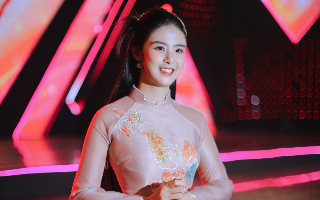 Ngọc Hân: “Từ khi có con, tôi nhạy cảm và dễ xúc động”