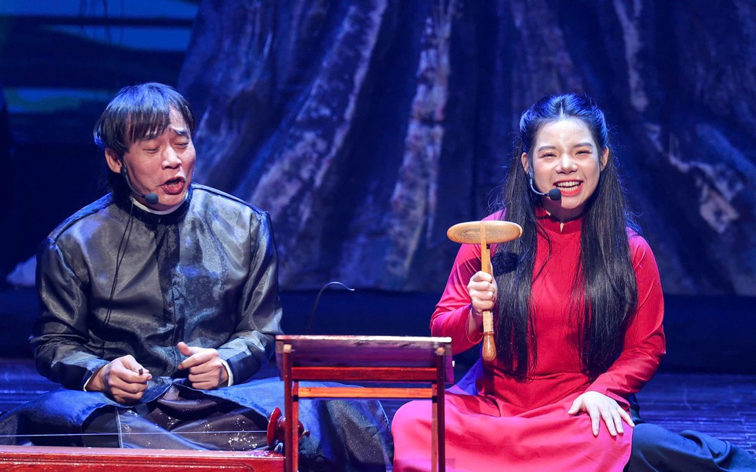 "Oai Trấn Tây Thành" - góc tiếp cận mới từ nghệ thuật Xẩm