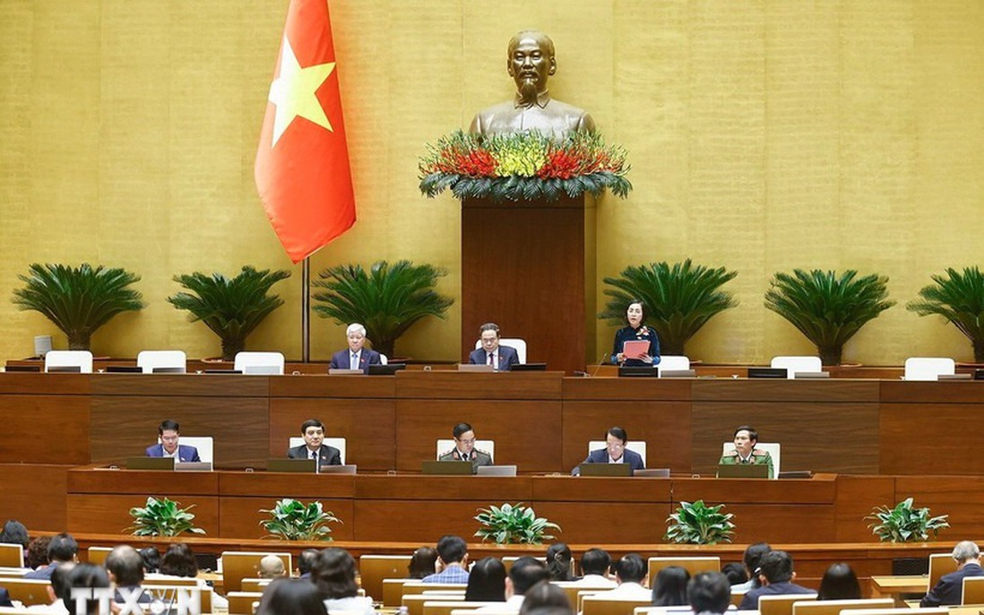 Quốc hội biểu quyết thông qua 4 dự thảo luật trong lĩnh vực pháp luật