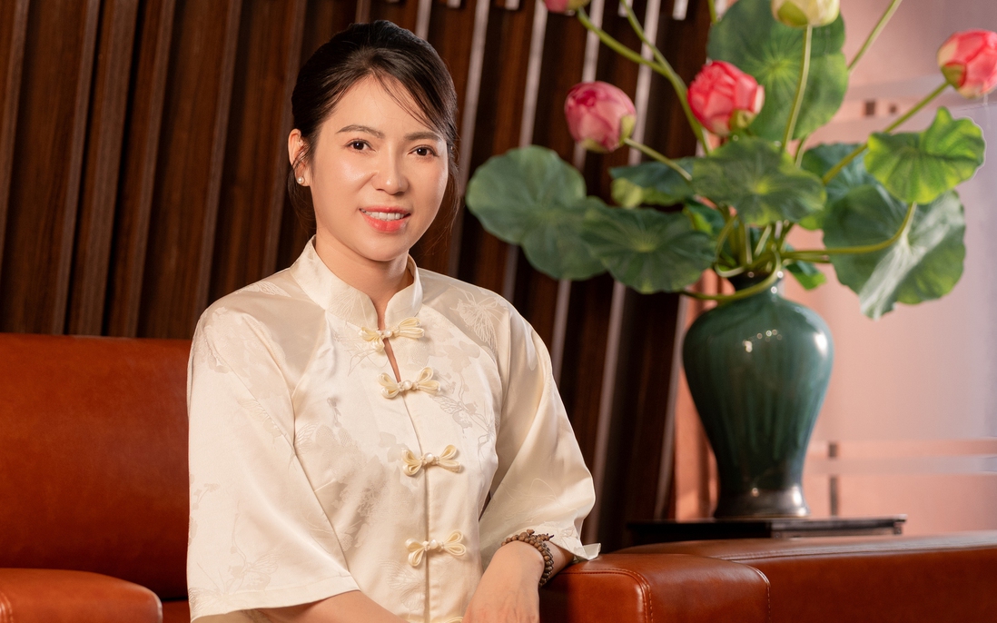 Nữ CEO tiết lộ khủng hoảng “Đổi tiền lấy sức khỏe” bằng triết lý Đông y