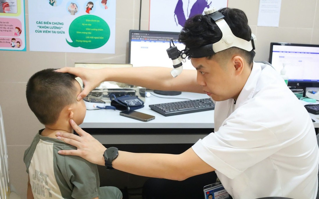 Phát động Chương trình "Vì nụ cười trẻ em" 
và "Ươm mầm nhân ái" năm 2025