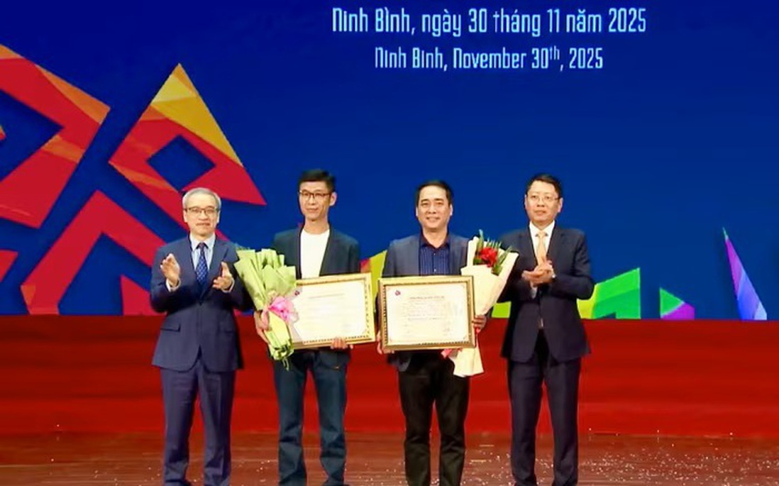 Liên hoan quốc tế Sân khấu thử nghiệm 2025 trao 2 giải Vở diễn Xuất sắc