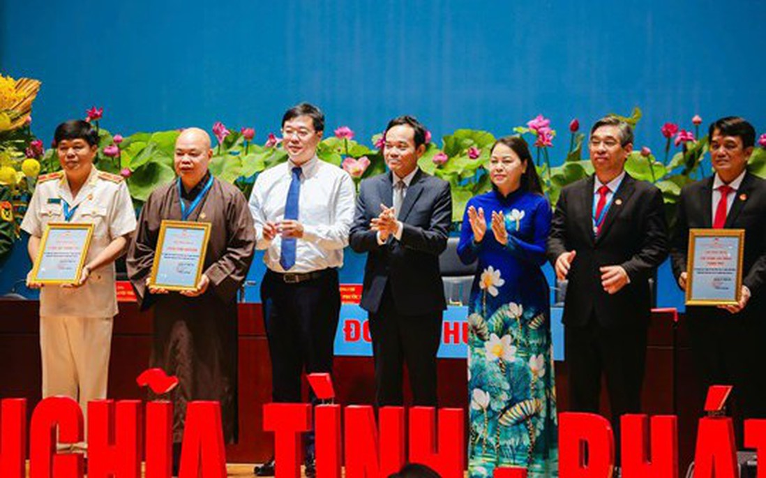 Chung sức, đồng lòng xây dựng TPHCM phát triển bền vững