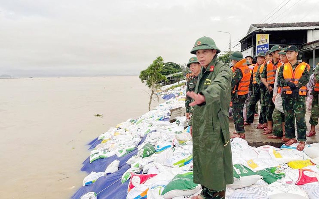 Đà Nẵng dồn lực khắc phục hậu quả mưa lũ, sẵn sàng ứng phó bão Kalmaegi