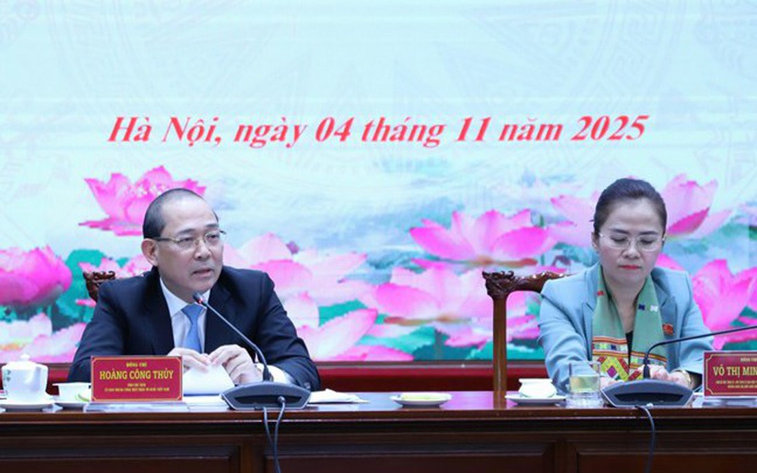 Phó Chủ tịch Hoàng Công Thủy cho ý kiến vào nội dung Đại hội đại biểu MTTQ Việt Nam tỉnh Nghệ An nhiệm kỳ 2025-2030