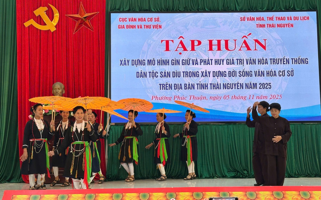 Thái Nguyên: Khai mạc lớp tập huấn xây dựng mô hình giữ gìn và phát huy giá trị văn hóa truyền thống dân tộc Sán Dìu