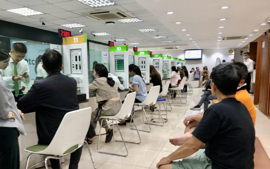 Ngành ngân hàng cơ cấu nợ, giảm lãi, mở gói tín dụng ưu đãi hỗ trợ vùng lũ