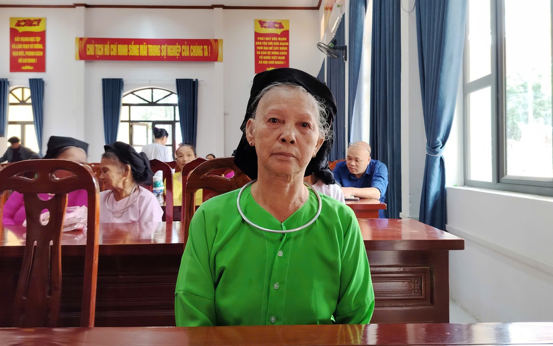 1 năm kiên trì của người vợ trong "cuộc chiến" thắng thuốc lá