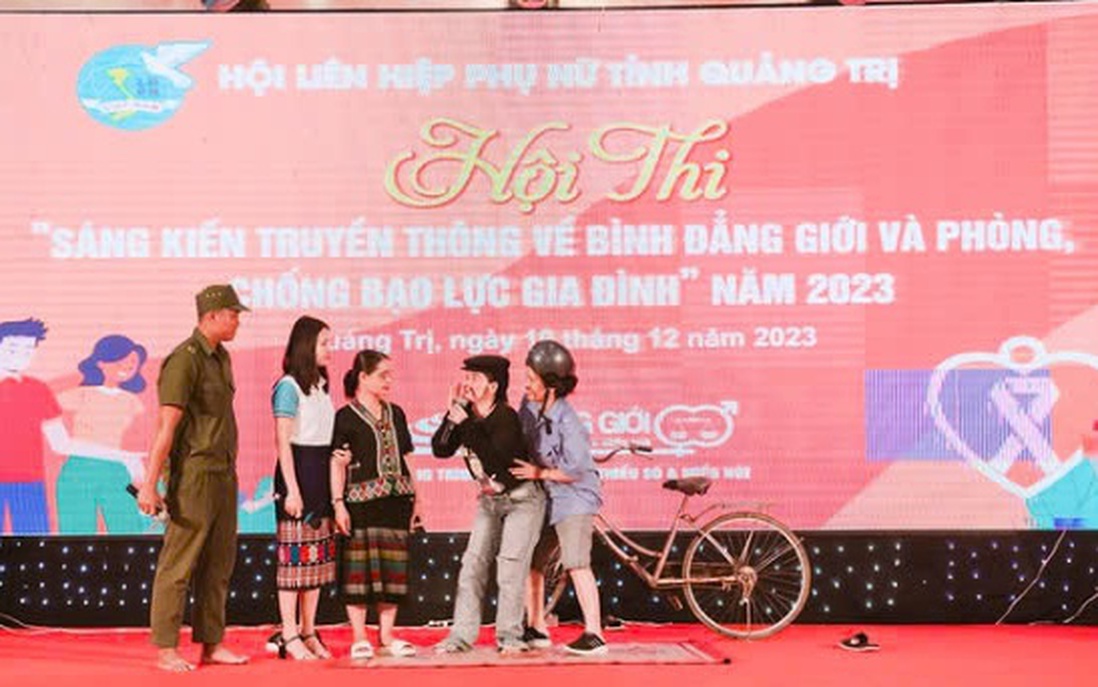 Chú trọng nâng cao năng lực thực hiện bình đẳng giới cho cán bộ thôn, xóm