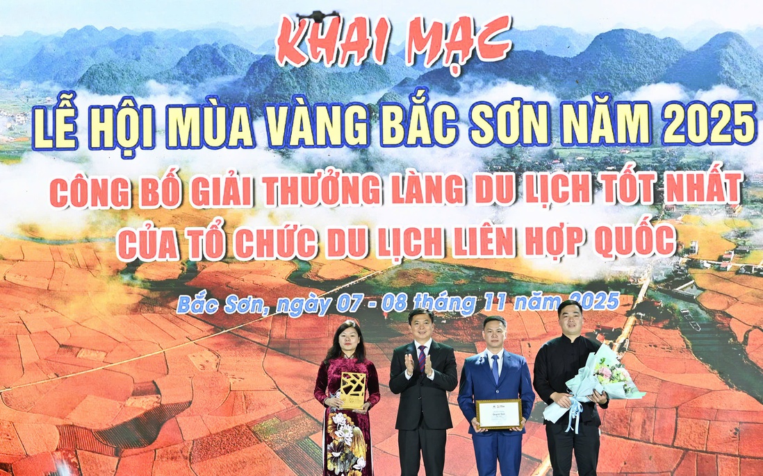 Lễ hội Du lịch Mùa vàng Bắc Sơn 2025: Rực rỡ sắc lúa, lan tỏa niềm tự hào từ “Làng du lịch tốt nhất thế giới”