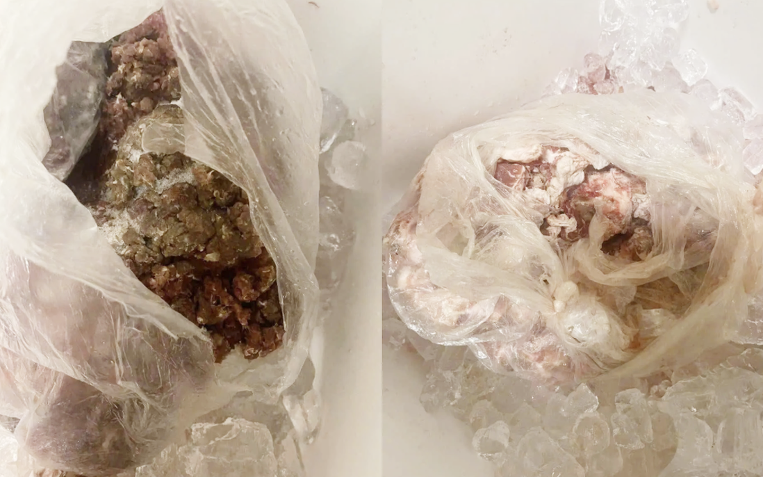 Phụ huynh Hà Nội lại phát hiện thực phẩm có dấu hiệu nghi "ôi thiu" trong bếp ăn trường học