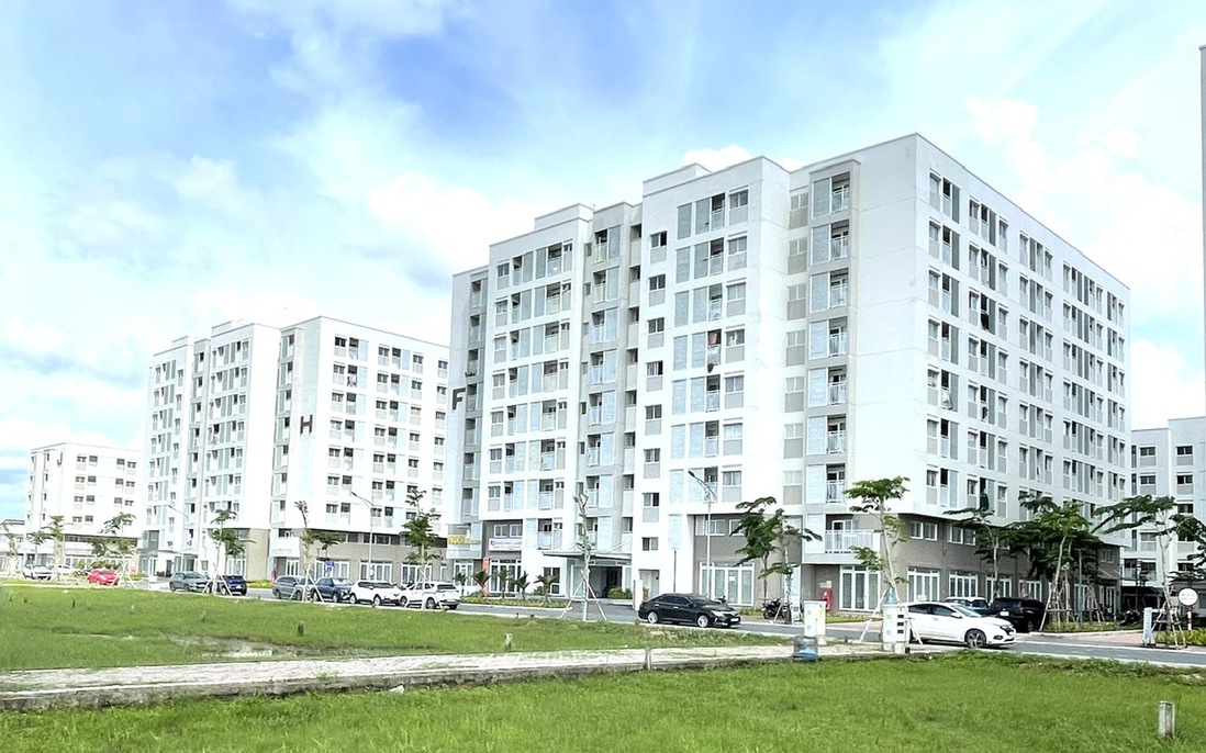 Siết phạt nhà ở xã hội sai đối tượng: Chặn từ gốc nạn "mua suất, bán chênh"?