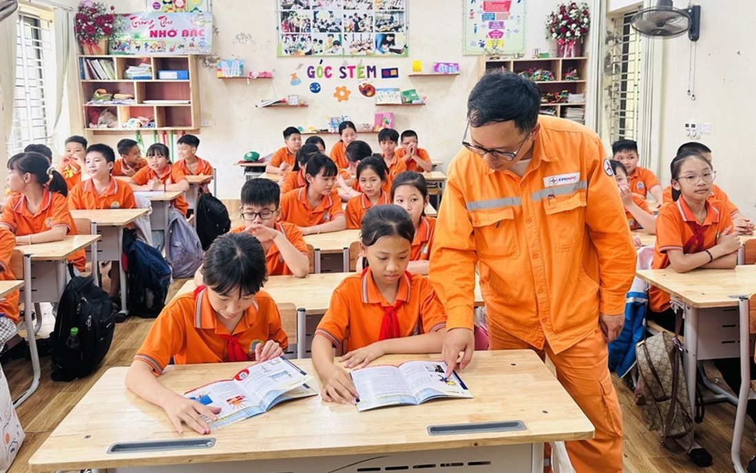 Fitch Ratings đánh giá tín nhiệm Tổng Công ty Điện lực miền Bắc ở mức ổn định