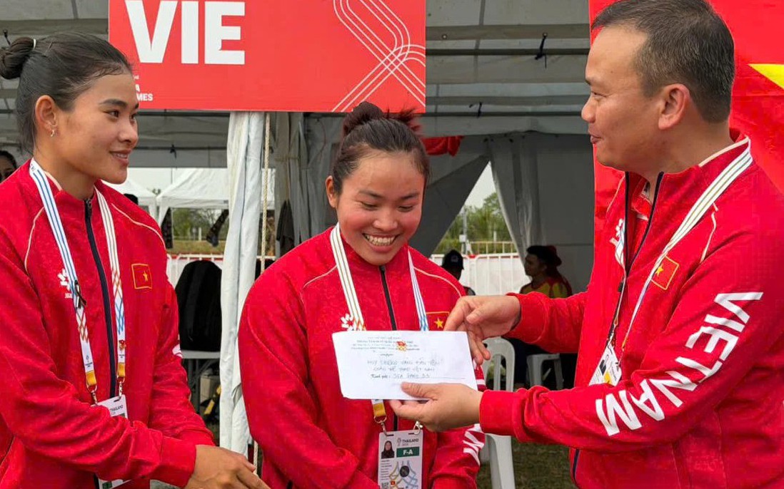 2 nữ vận động viên giành Huy chương Vàng đầu tiên cho Việt Nam tại SEA Games 33