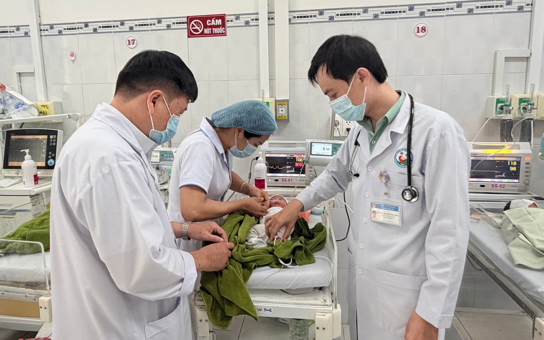 Bé gái sơ sinh bị vùi lấp tại lô cao su tỉnh Gia Lai đã ổn định sức khỏe