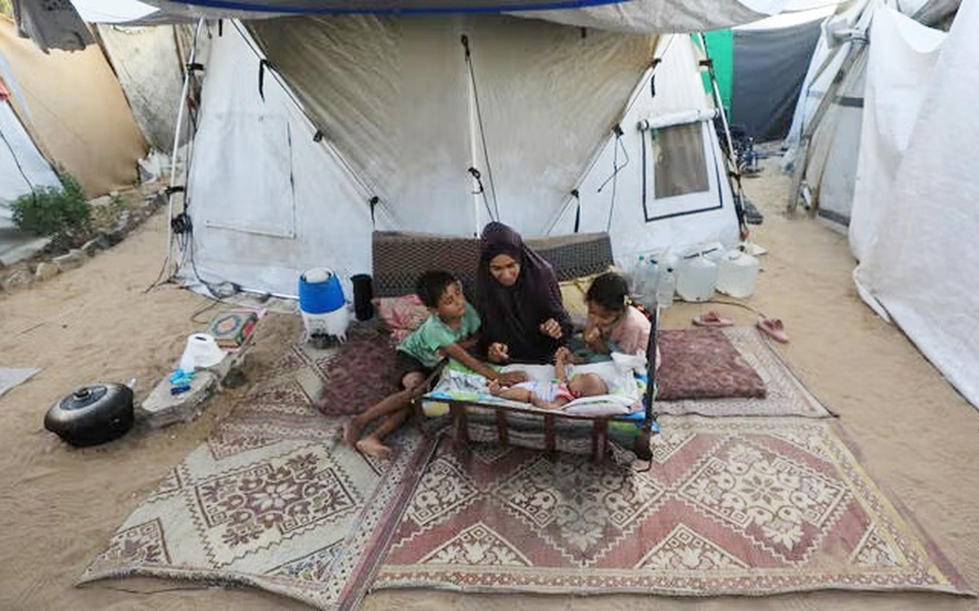 UNFPA kêu gọi viện trợ 1 tỷ USD để bảo vệ và chăm sóc sức khỏe phụ nữ, trẻ em