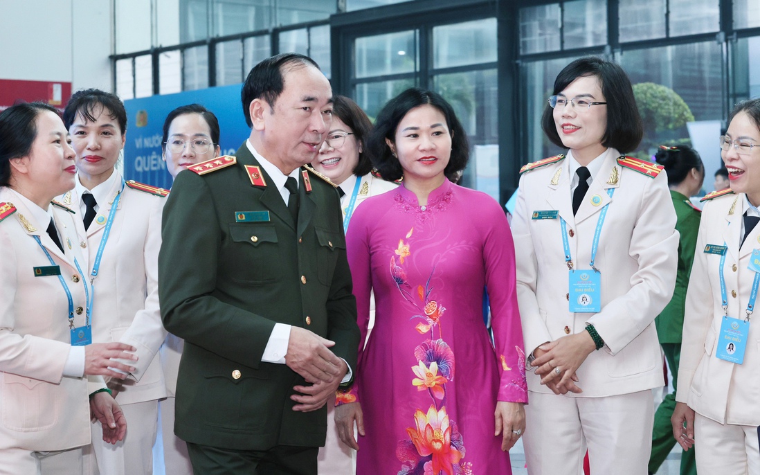 Những hình ảnh đẹp tại Đại hội đại biểu Phụ nữ Bộ Công an lần thứ X