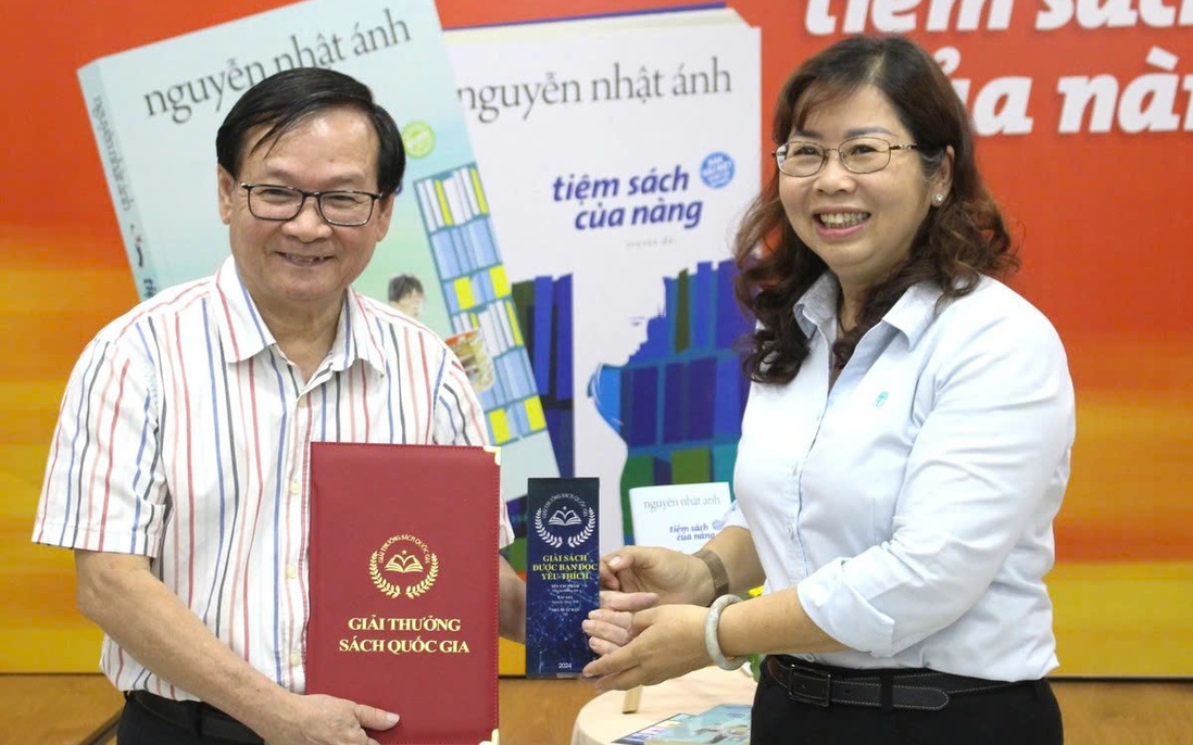 Nhà văn Nguyễn Nhật Ánh: "Ngày nào tôi cũng bì bõm trong những trang văn"