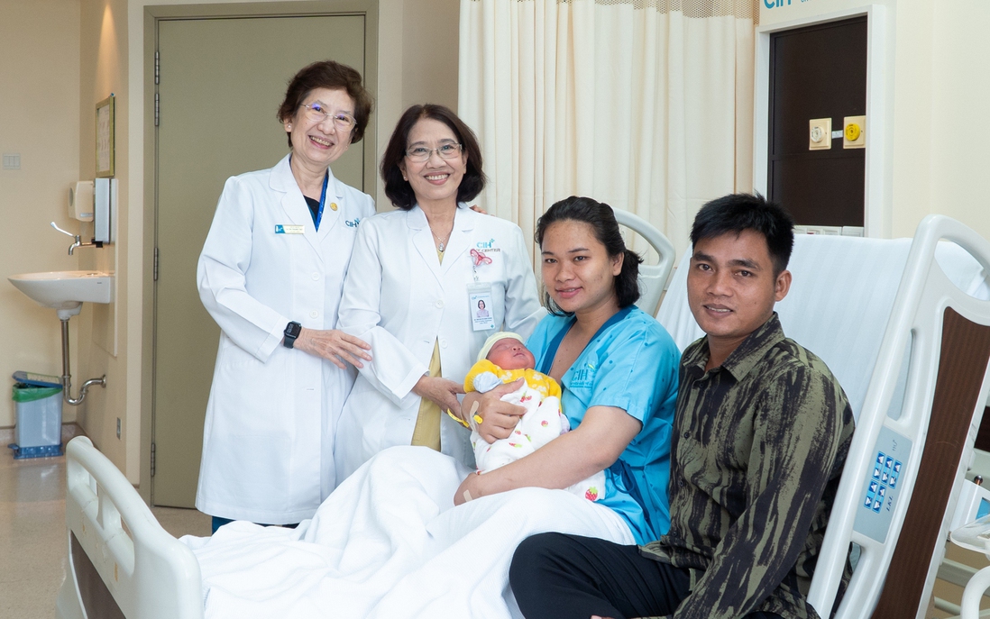 Mang lại nụ cười cho những cặp vợ chồng tưởng như đã khép lại giấc mơ làm cha mẹ