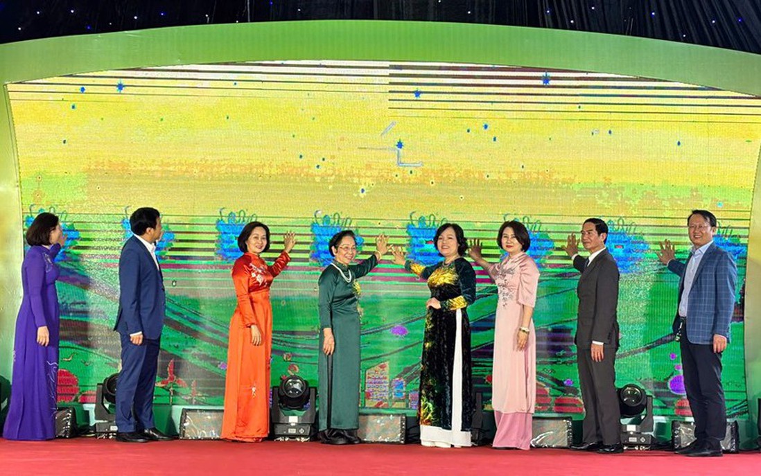 Phụ nữ Thủ đô quảng bá sản phẩm, lan tỏa giá trị kinh tế xanh