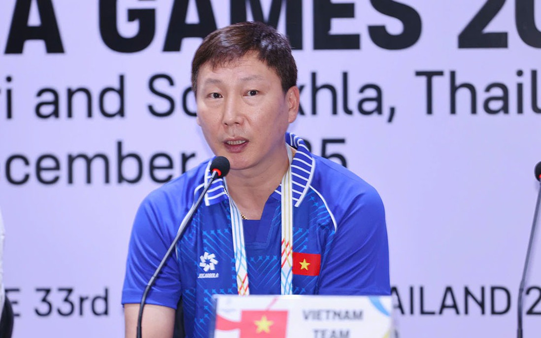 Giải nghĩa "ma thuật đen" của huấn luyện viên Kim Sang sik